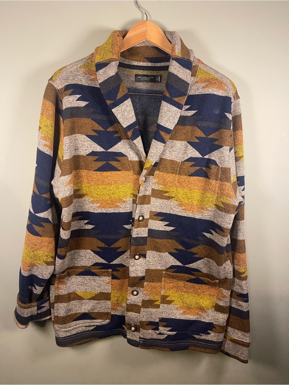 Junk Food Clothing Los Angeles Men's XL Patterned Shacket Western Cardigan